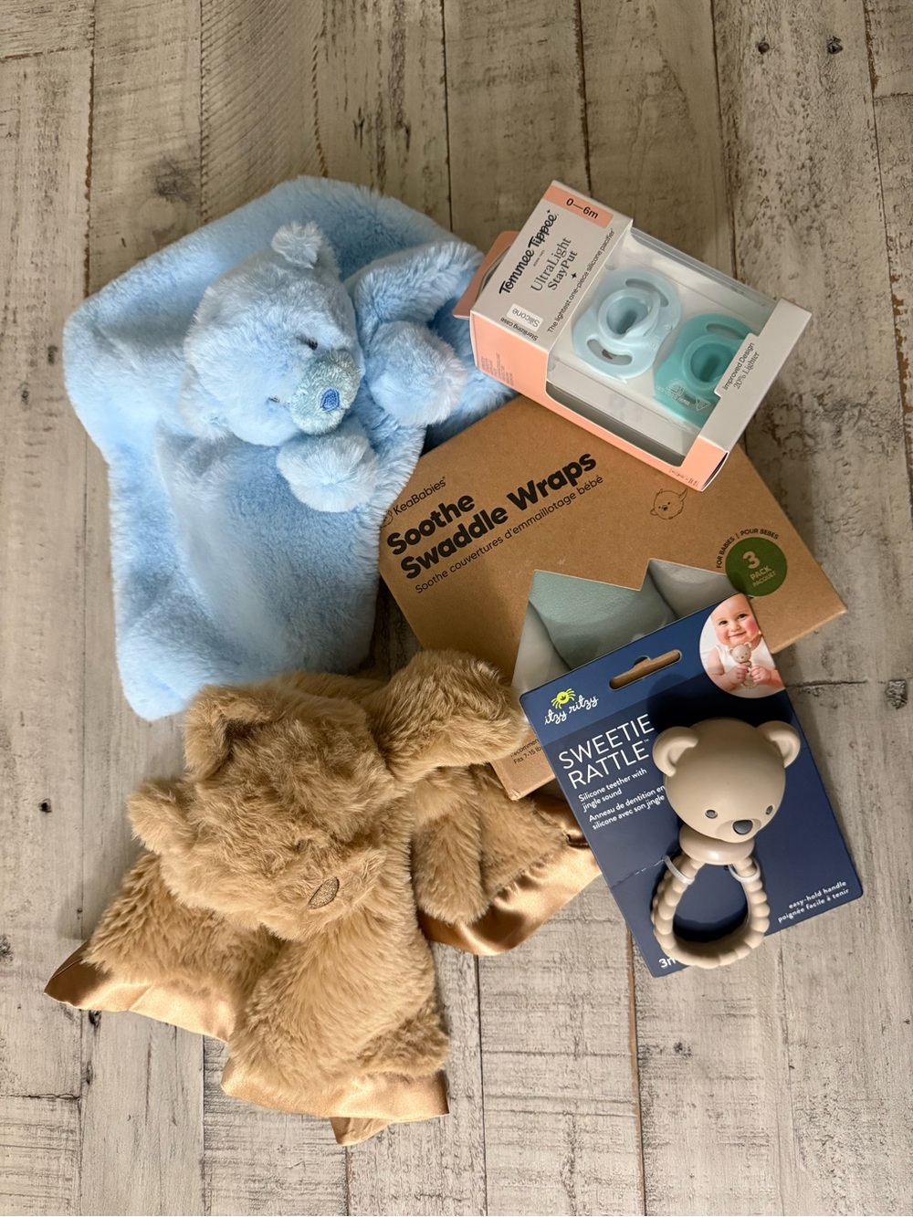 Bundle Keababies Swaddle Wraps and essentials